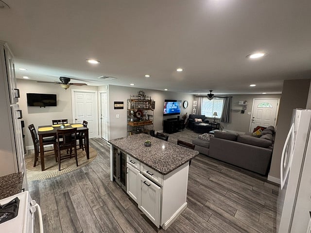 Furnished Finder property 1011760_1 photo 4