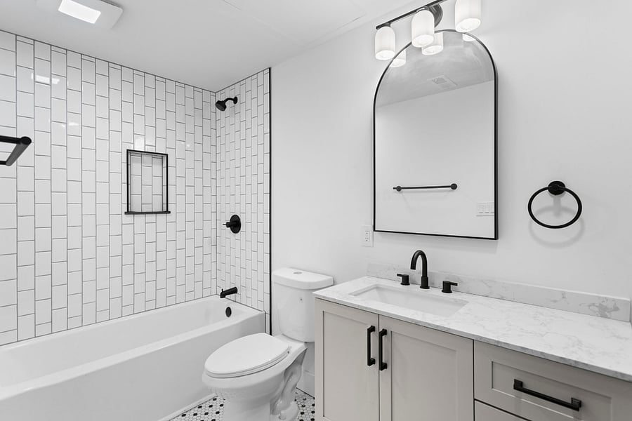 2nd Hall bathroom