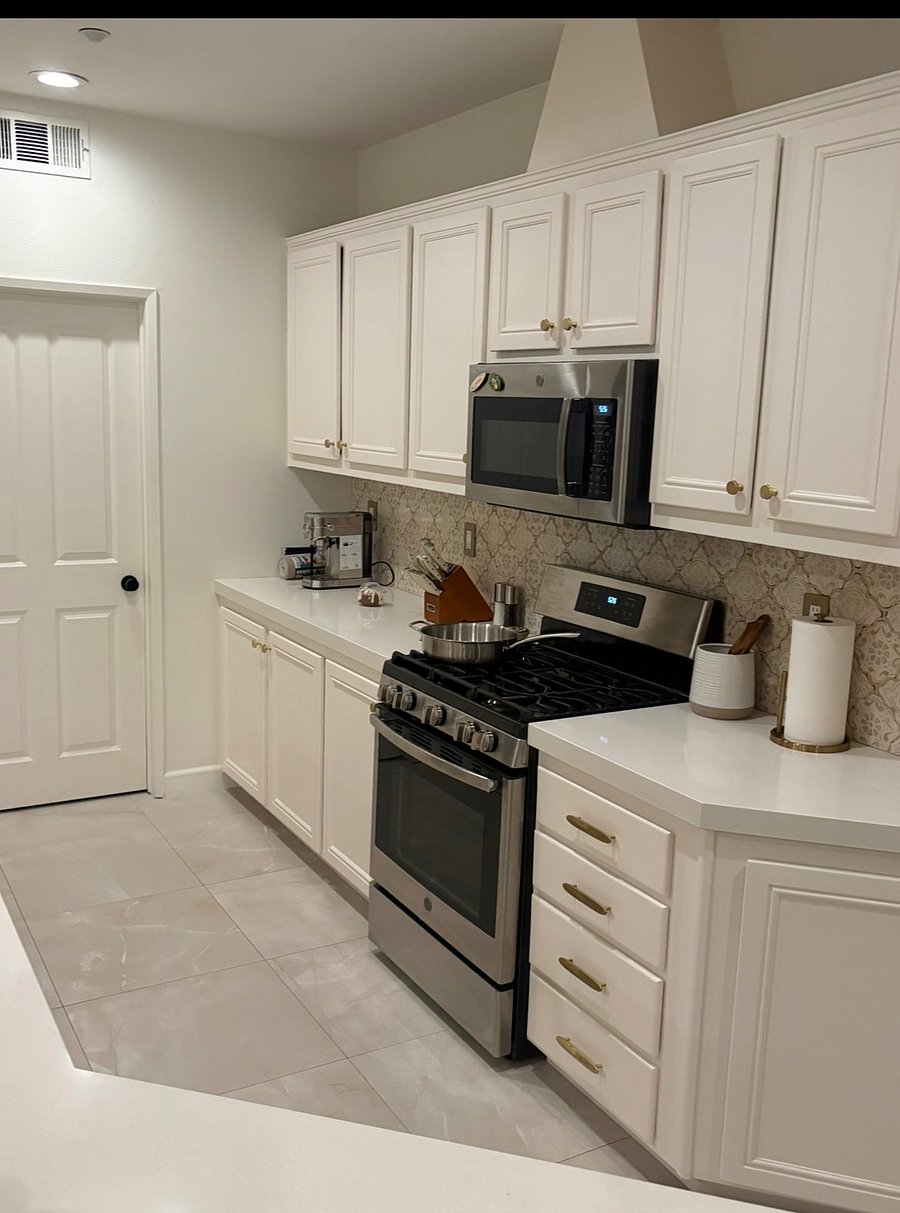 Furnished Finder property 1011768_1 photo 3