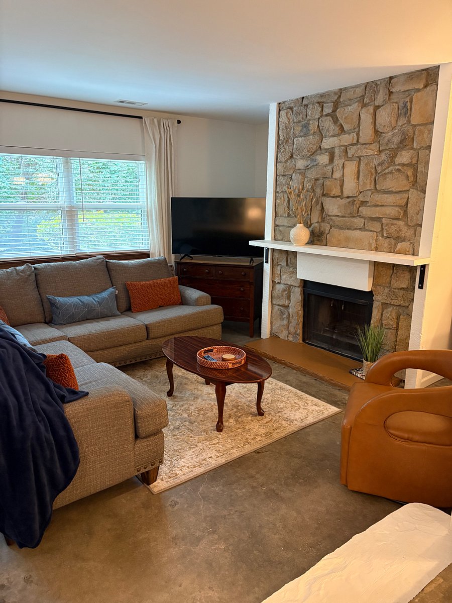 Furnished Finder property 1011781_1 photo 10