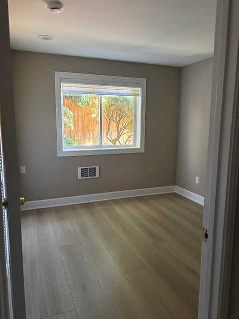 Furnished Finder property 1011785_1 photo 14