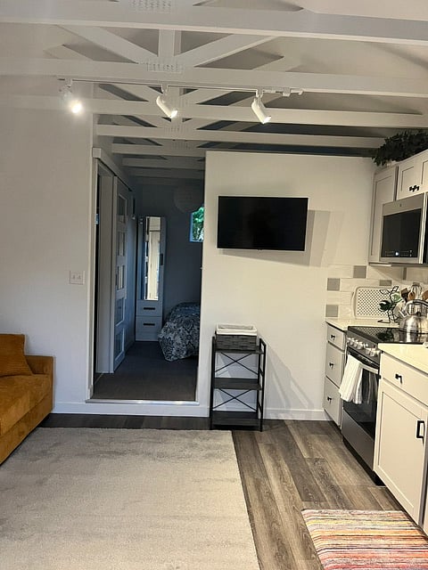 Furnished Finder property 1011831_1 photo 5