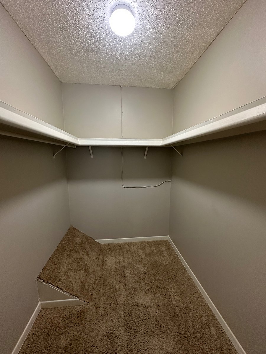 Furnished Finder property 1011832_1 photo 17