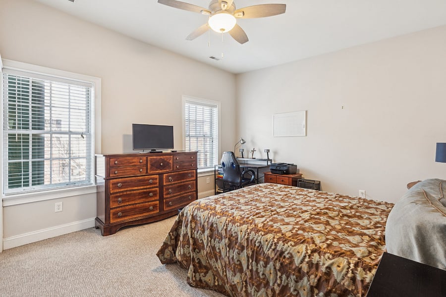Furnished Finder property 1011847_1 photo 37