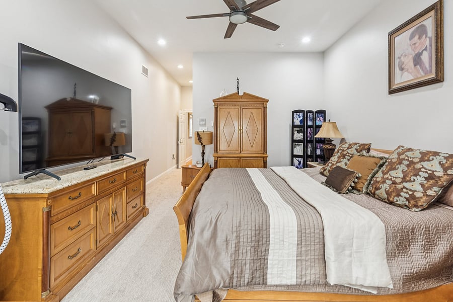 Furnished Finder property 1011847_1 photo 23