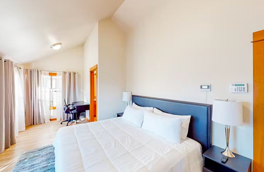 Furnished Finder property 1011866_1 photo 6