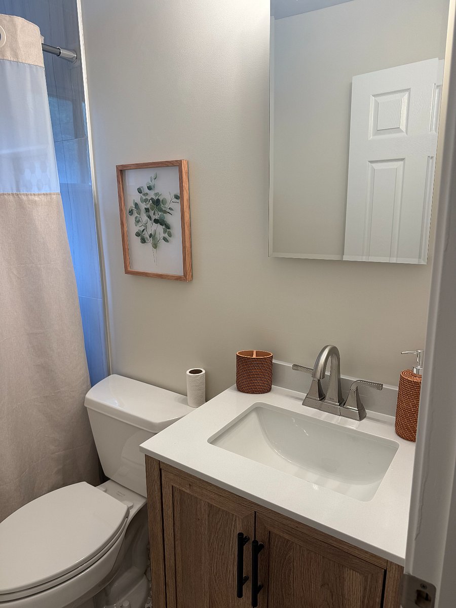 Furnished Finder property 1011928_1 photo 8