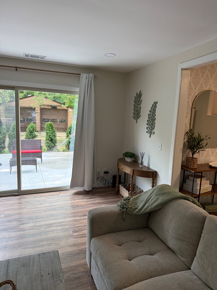 Furnished Finder property 1011928_1 photo 15