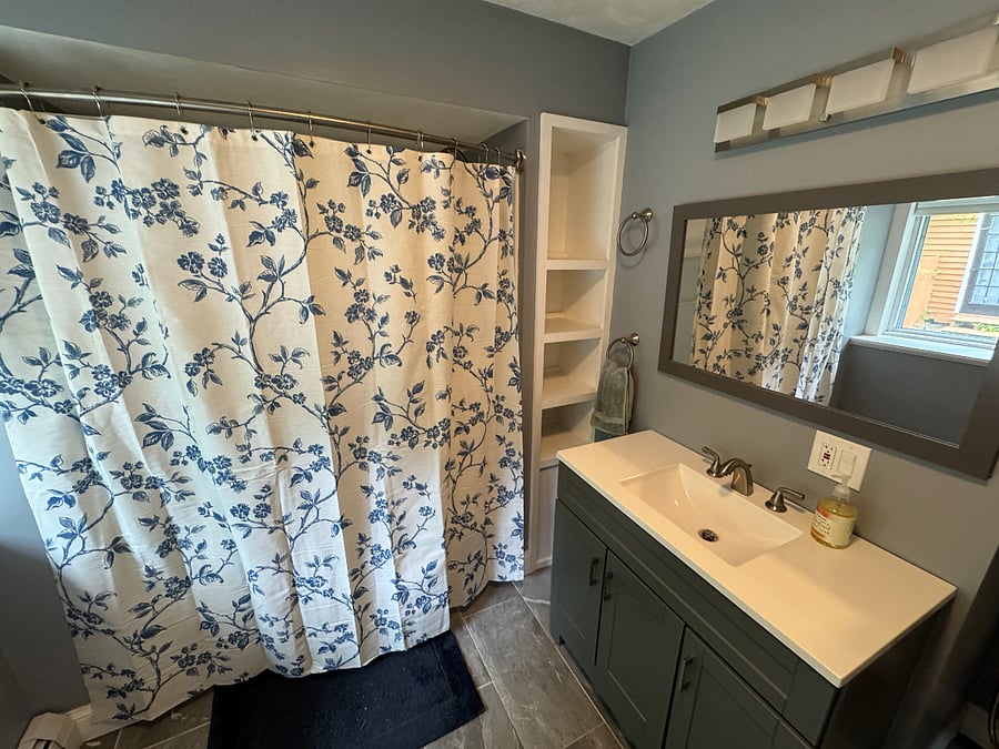Elegant bathroom