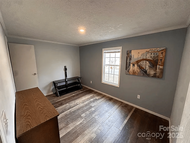 Furnished Finder property 1011968_1 photo 12