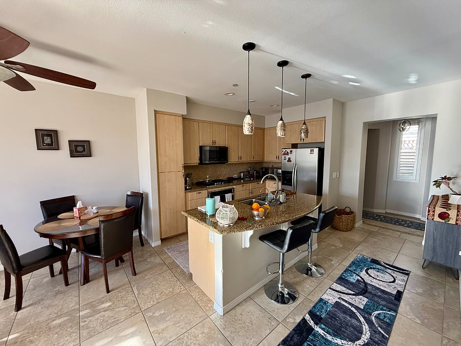 Furnished Finder property 1011999_1 photo 3