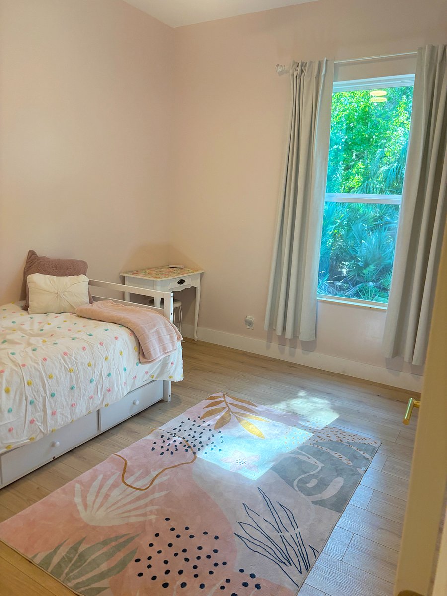 Furnished Finder property 1012000_1 photo 12