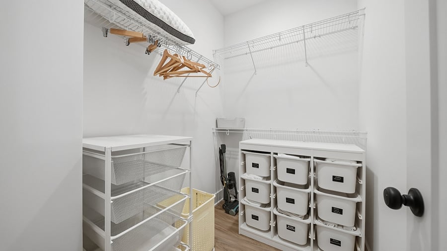 Furnished Finder property 1012032_1 photo 25