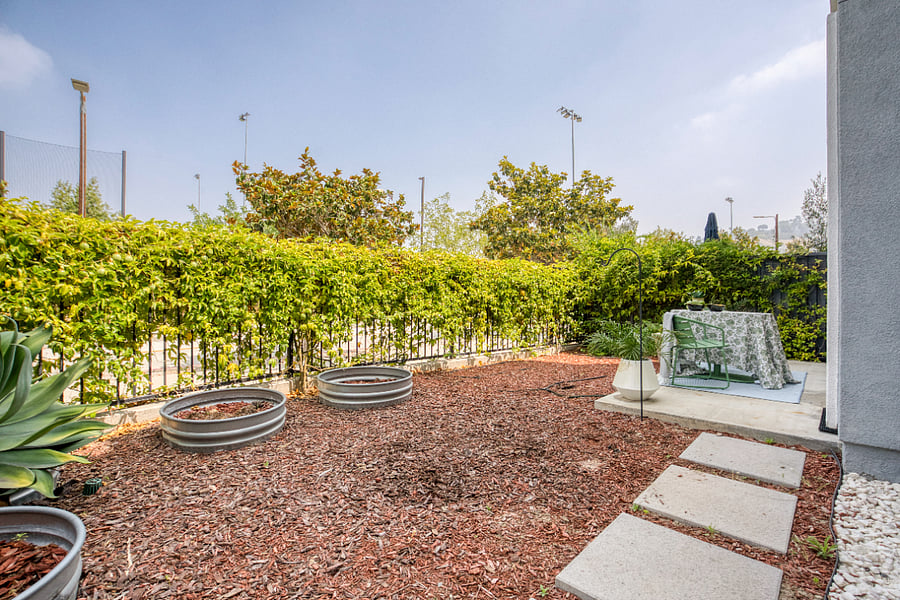 Furnished Finder property 1012042_1 photo 4