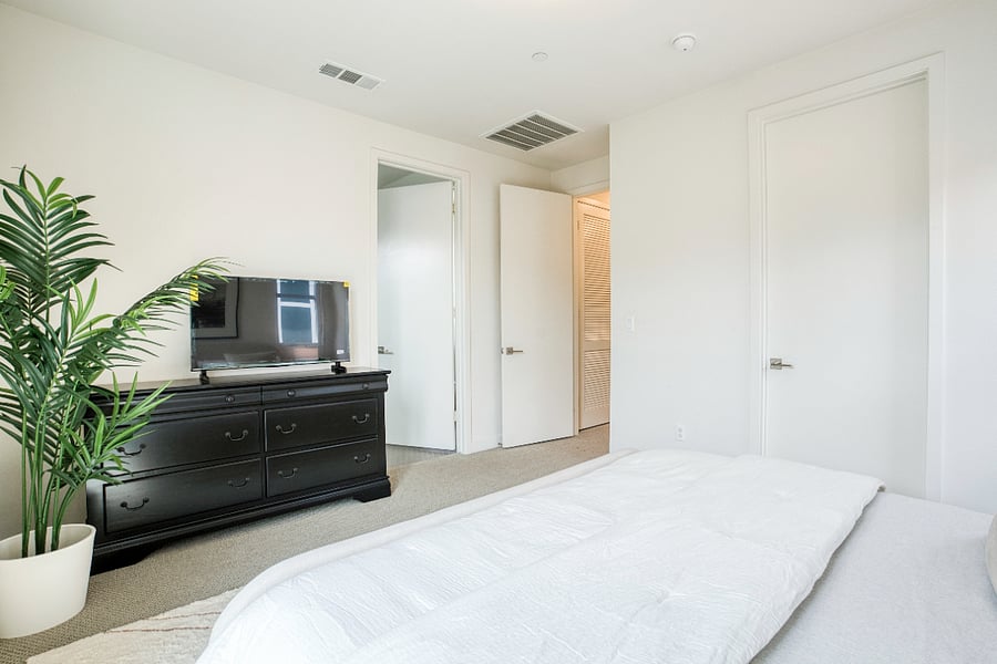 Furnished Finder property 1012042_1 photo 32