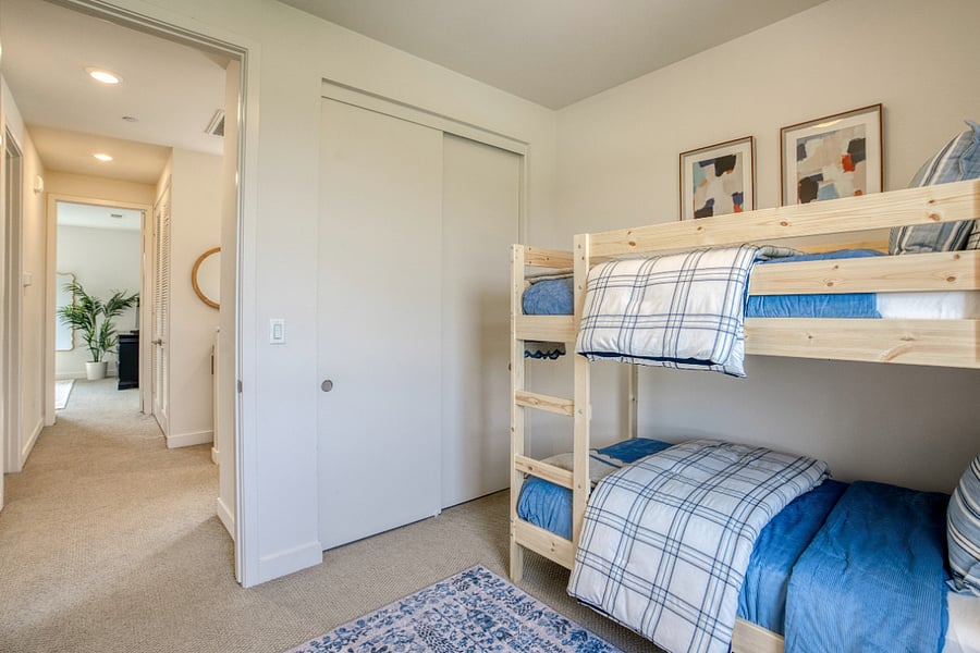 Furnished Finder property 1012042_1 photo 43