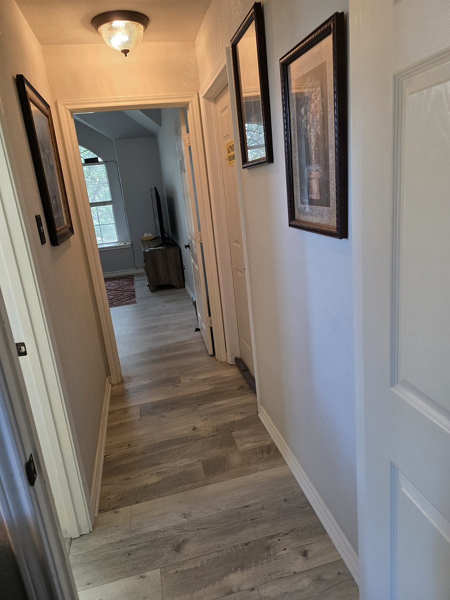 Furnished Finder property 1012055_1 photo 12