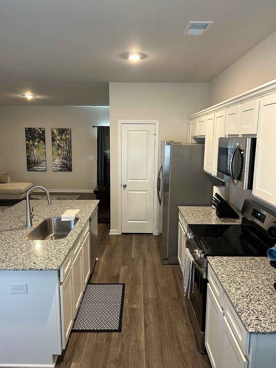 Furnished Finder property 1012066_1 photo 3