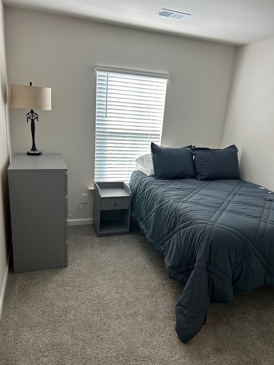 Furnished Finder property 1012066_2 photo 4