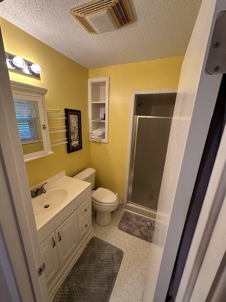 Furnished Finder property 1012070_1 photo 2