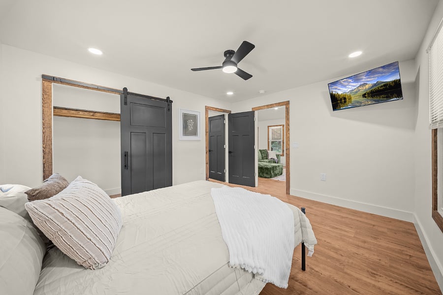 Furnished Finder property 1012072_1 photo 12