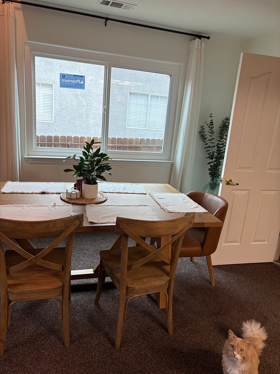 Furnished Finder property 1012087_1 photo 12