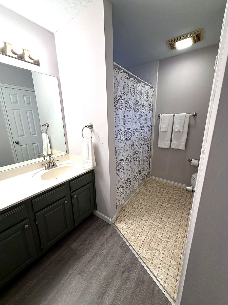 Furnished Finder property 1012088_1 photo 12
