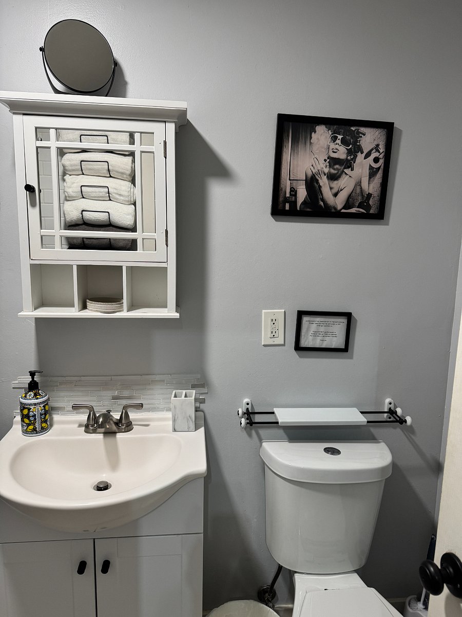 Furnished Finder property 1012098_1 photo 11