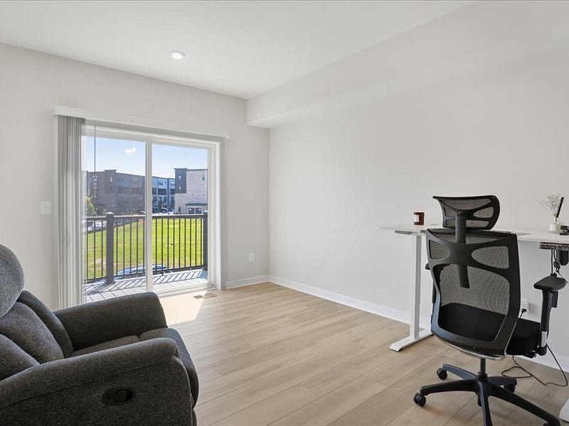 Furnished Finder property 1012104_1 photo 17
