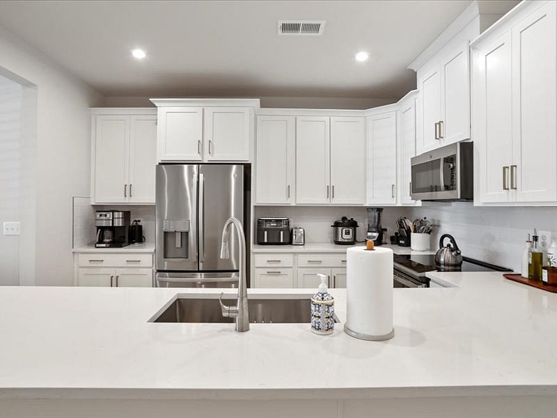 Furnished Finder property 1012104_1 photo 6