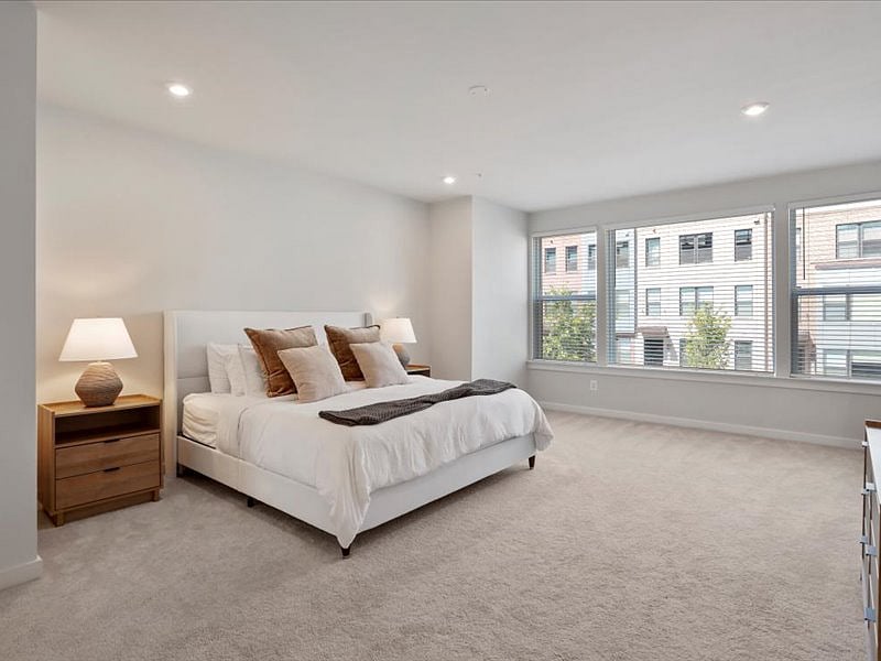 Furnished Finder property 1012104_1 photo 11