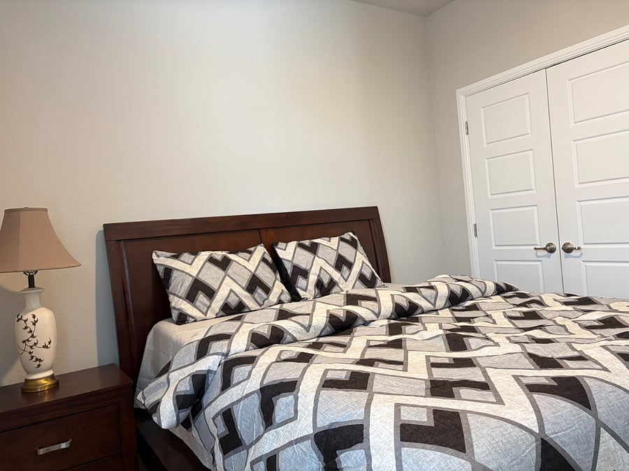 Furnished Finder property 1012117_1 photo 24