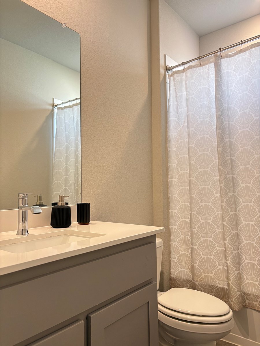 Furnished Finder property 1012117_1 photo 28
