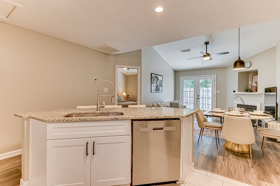 Furnished Finder property 1012157_1 photo 12