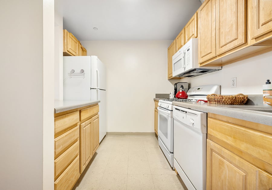 Furnished Finder property 1012159_1 photo 3