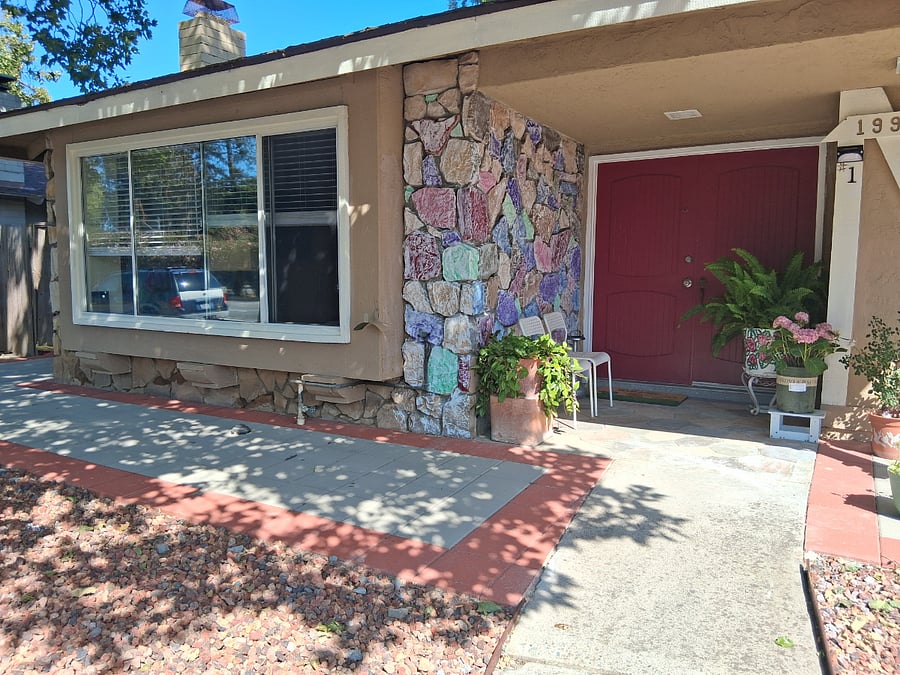 Furnished Finder property 1012169_1 photo 3