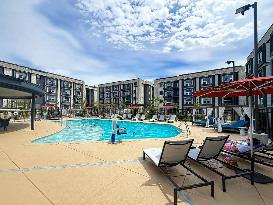 Year-Round Pool & Hot Tub