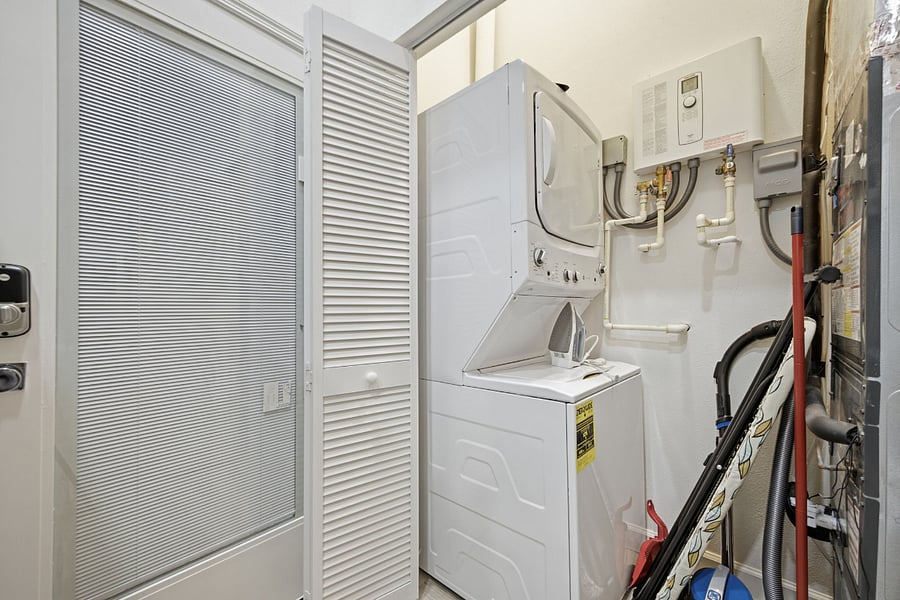 Furnished Finder property 1012207_2 photo 19
