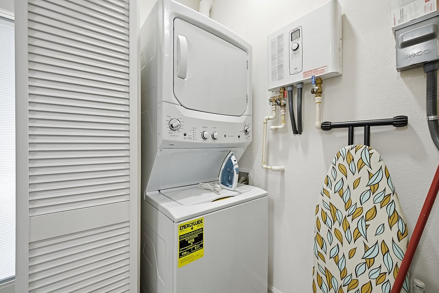 Furnished Finder property 1012207_3 photo 15