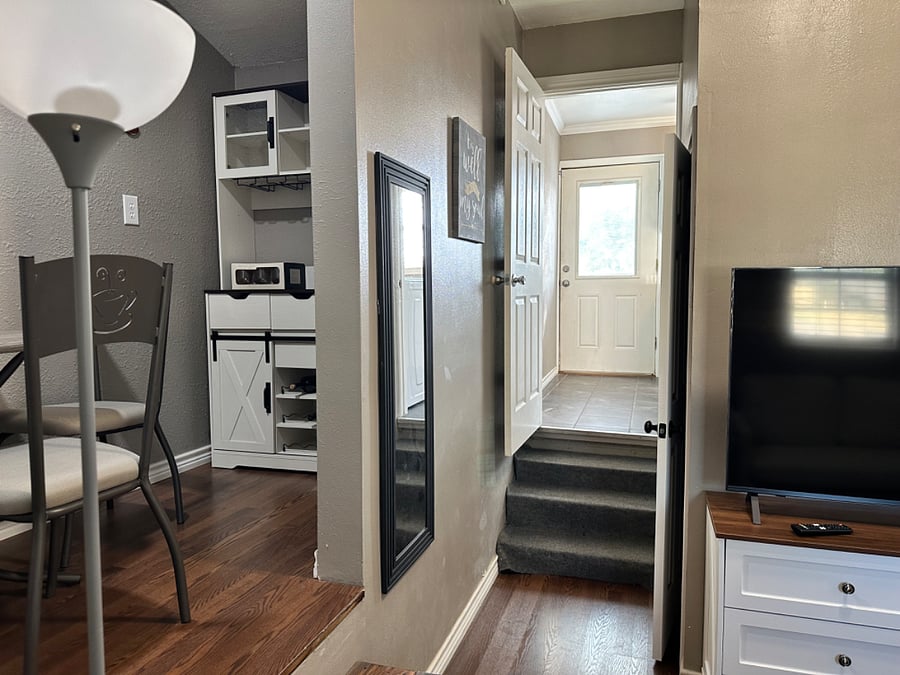 Furnished Finder property 1012220_1 photo 4
