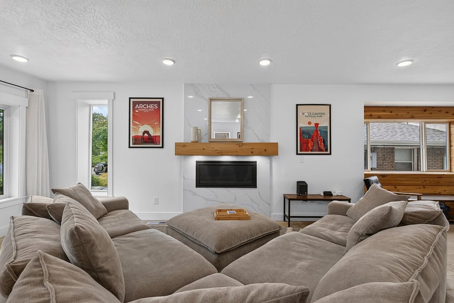 Living room with fireplace