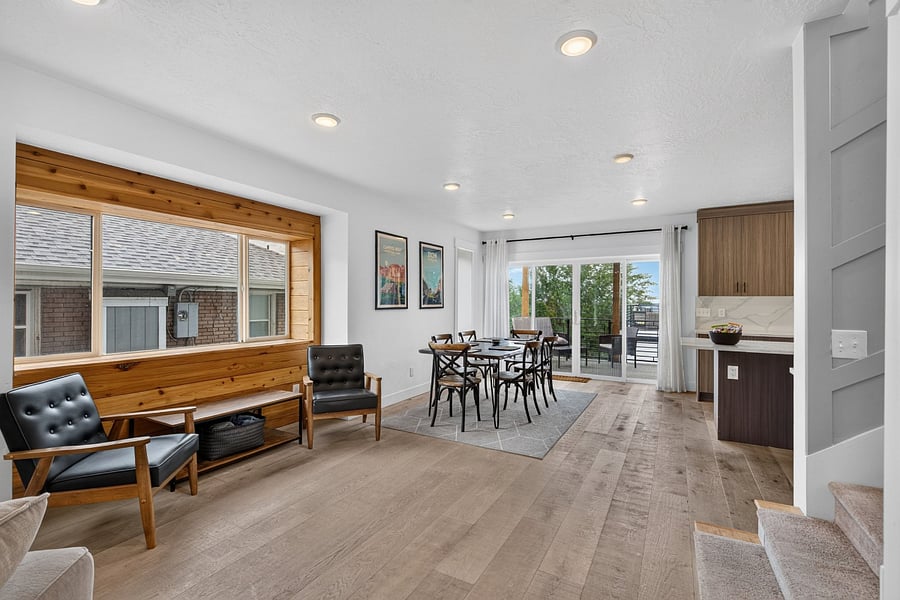 Sitting area and dining room