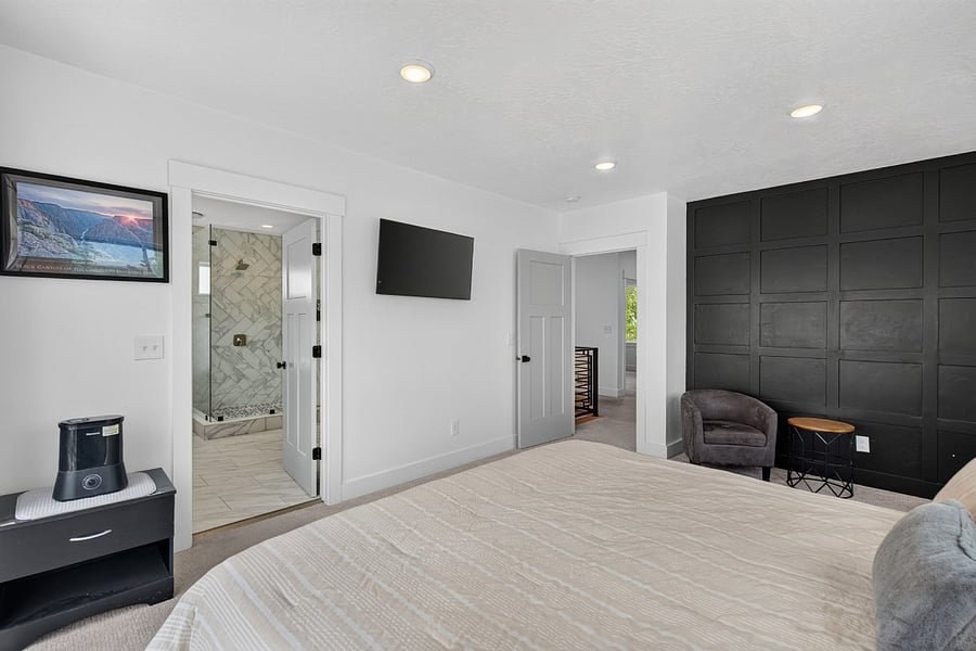 Master bedroom