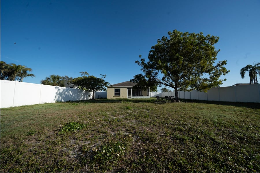 Furnished Finder property 1012229_1 photo 14