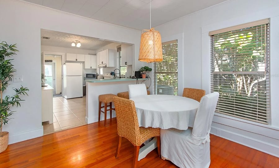 Furnished Finder property 1012231_1 photo 3