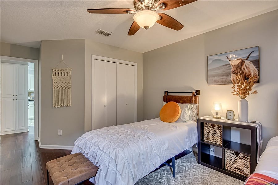 Furnished Finder property 1012236_1 photo 25