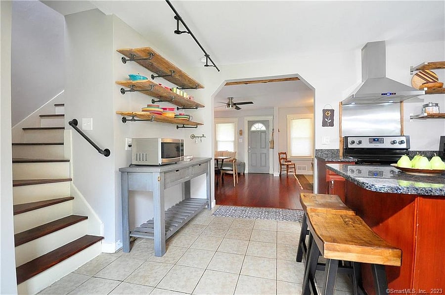 Furnished Finder property 1012239_1 photo 4