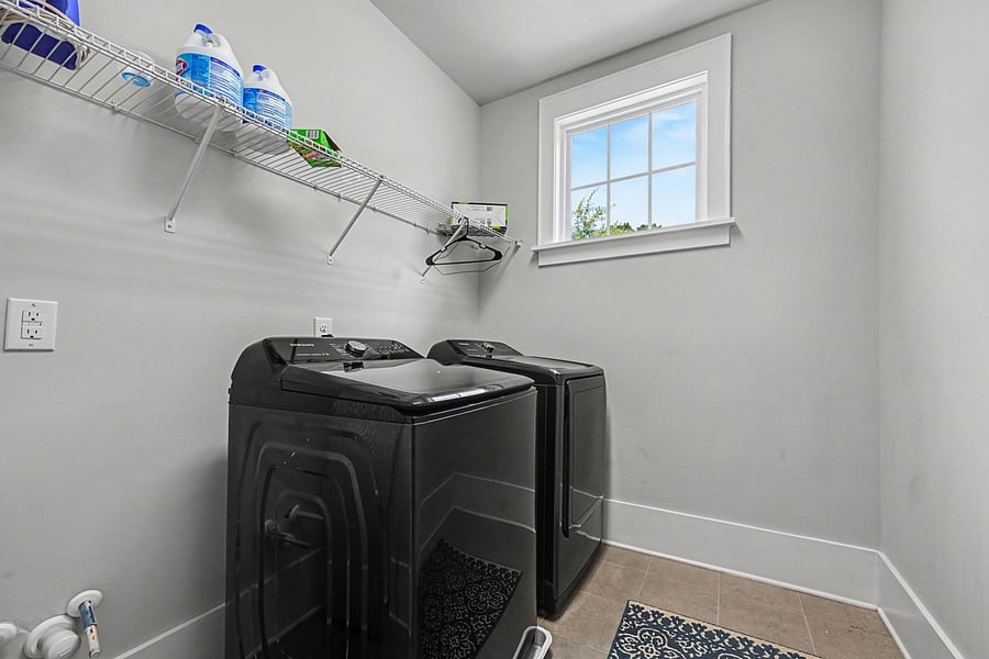 Furnished Finder property 1012241_1 photo 3