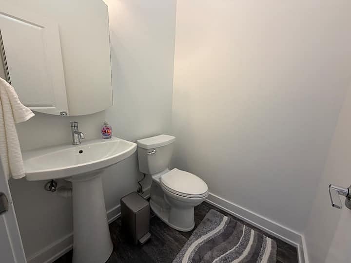 Furnished Finder property 1012250_1 photo 29