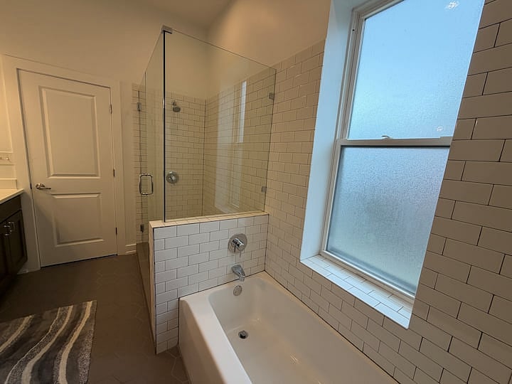 Furnished Finder property 1012250_1 photo 32